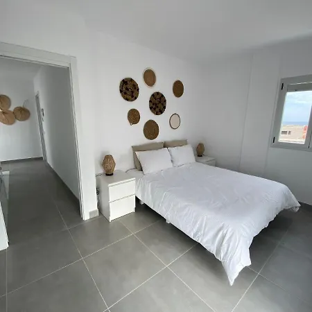 Casa De Playa Maravillosa En Taliarte * Las Palmas